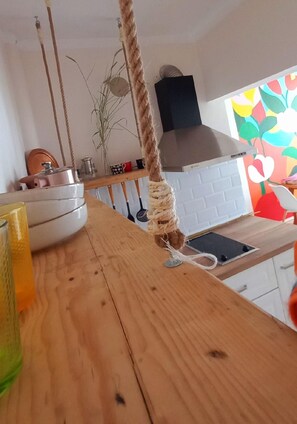 冷蔵庫、電子レンジ、トースター