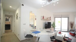 Apartment | Dining - Apartment Near Punta Prima Beach (Torrevieja)