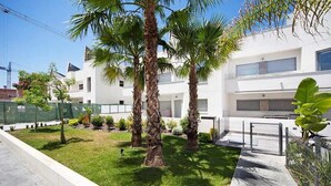 Apartment | Pool | Outdoor pool - Apartment Near Punta Prima Beach (Torrevieja)