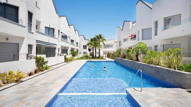 Apartment | Pool | Outdoor pool - Apartment Near Punta Prima Beach (Torrevieja)