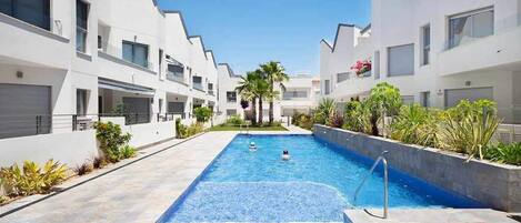 公寓 | 泳池 | 室外泳池