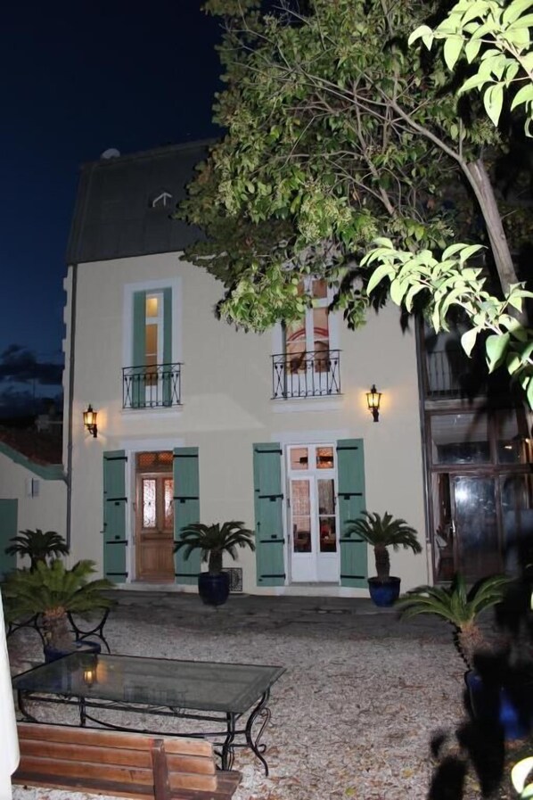 Exterior