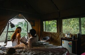 1 habitación, internet y ropa de cama 