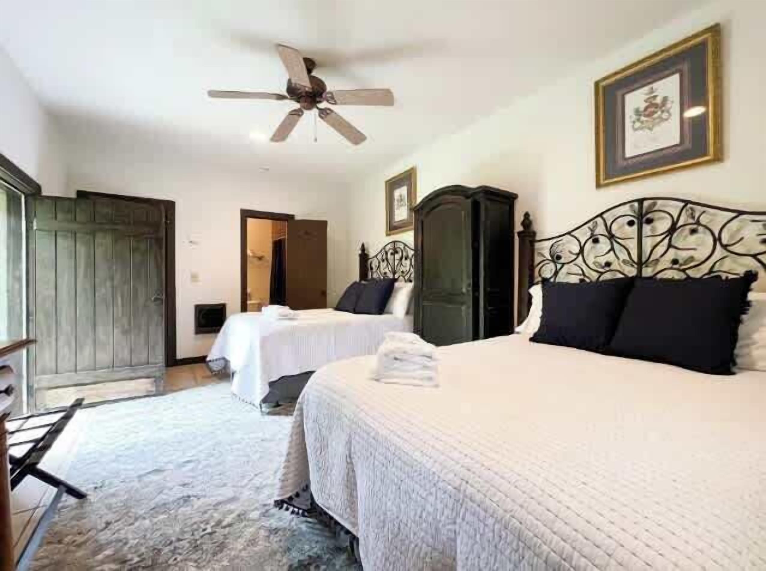 1 chambre, Wi-Fi gratuit, draps fournis