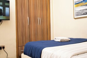 1 室のベッドルーム、WiFi (無料)