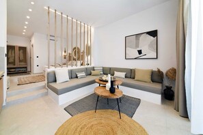 TV - Gemilos Harmony, Apartment (Milos)