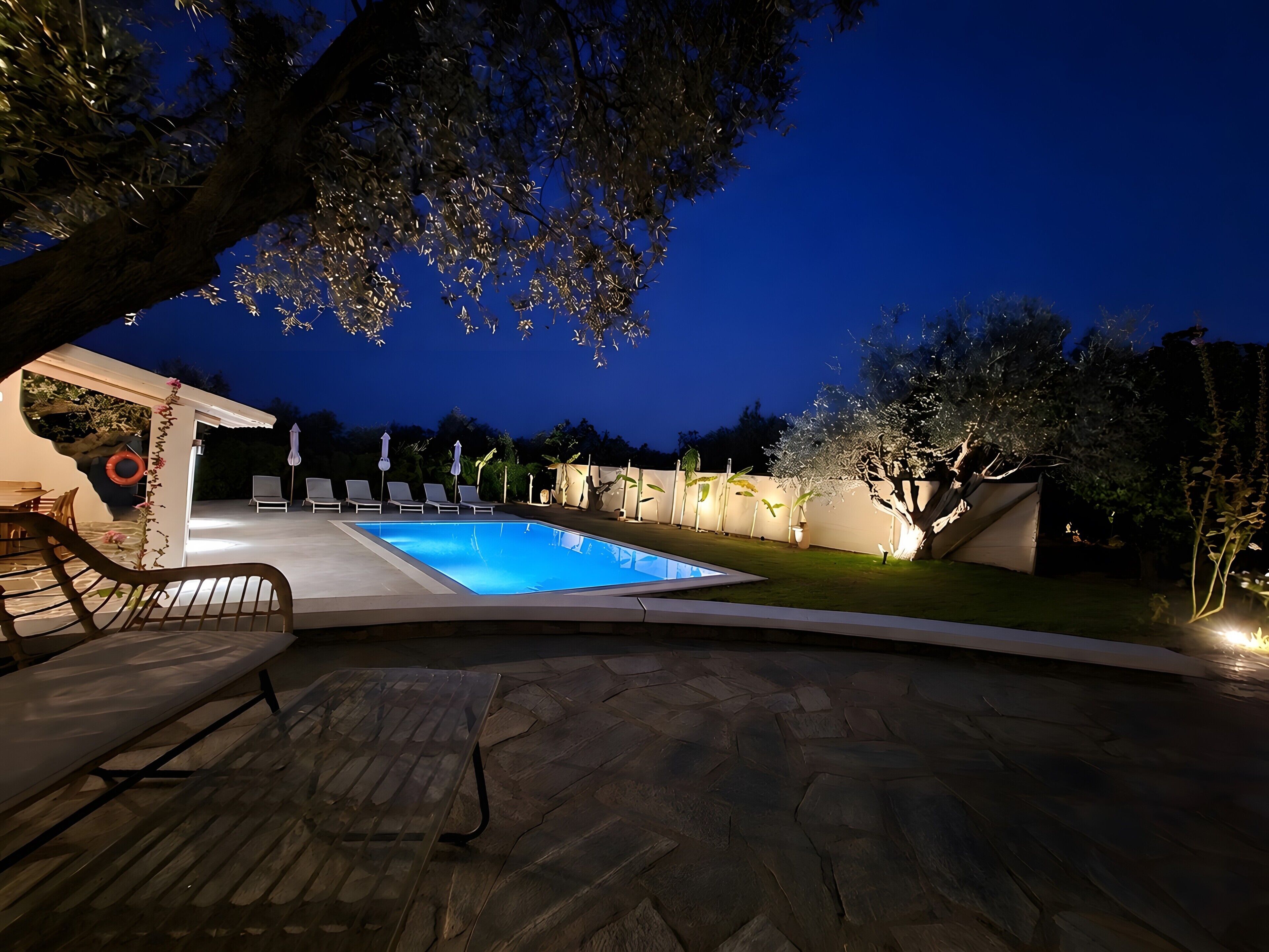 Pool