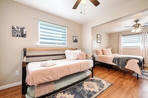 4 bedrooms, iron/ironing board, travel cot, free WiFi