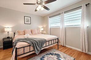 4 Schlafzimmer, Bügeleisen/Bügelbrett, Reisekinderbett, kostenloses WLAN
