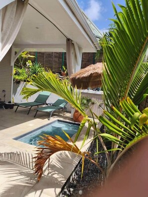 Piscina a l'aire lliure