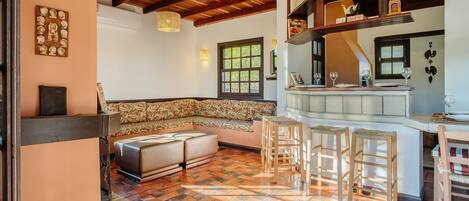 Basic Villa | Interior