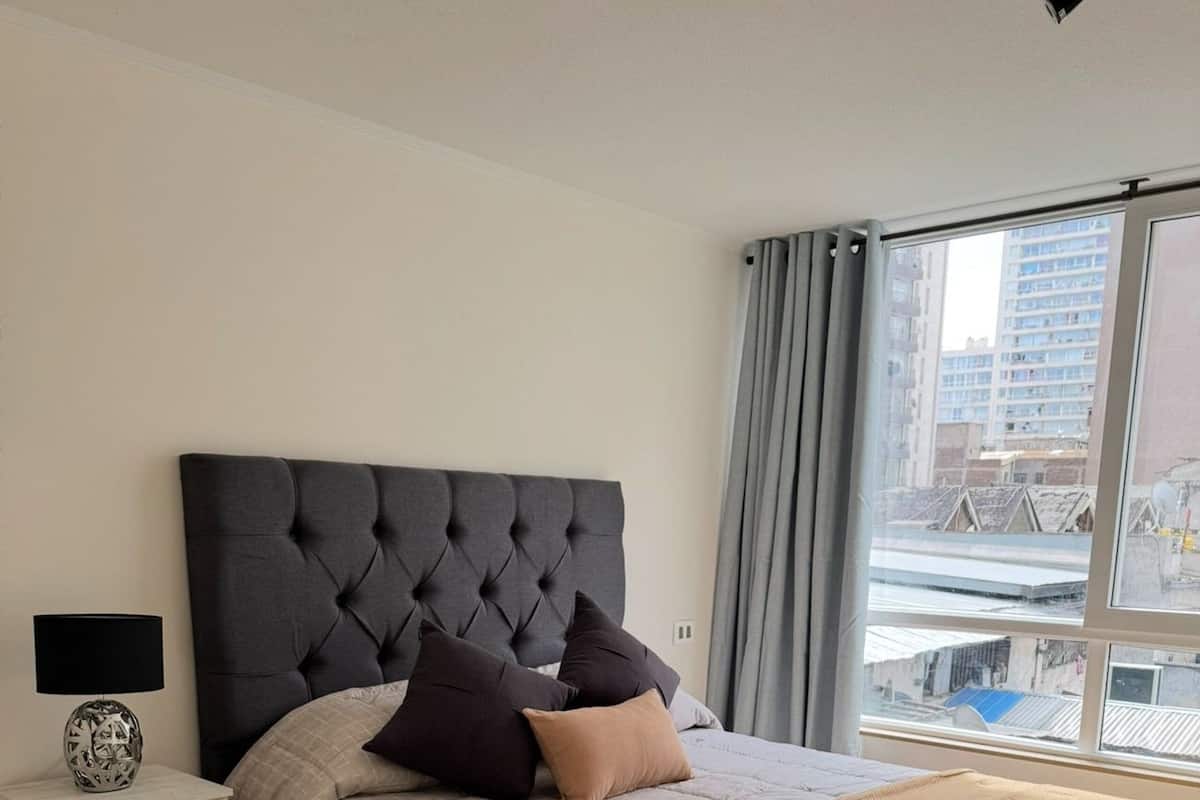 Apartamento | Quartos à prova de som, ferros/tábuas de passar roupa, Wi-Fi de cortesia