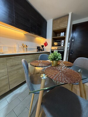 Apartment | Dining - Collection R 4 Presidencial (Santiago)