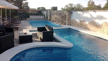 Udendørs pool