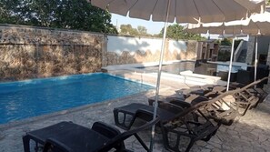 Udendørs pool