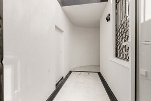 Interior - 1 Bed Basement Flat in London (Greater London)