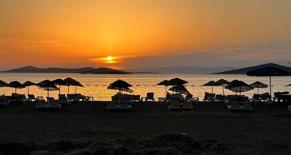 Relaxing Stay by the Beach
