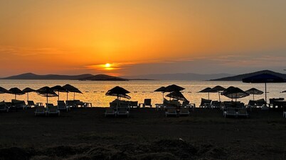 Relaxing Stay by the Beach