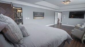 5 habitaciones, tabla de planchar con plancha, wifi y ropa de cama 