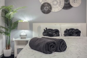 2 Schlafzimmer, Bügeleisen/Bügelbrett, kostenloses WLAN, Bettwäsche