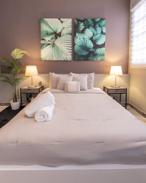 5 bedrooms, iron/ironing board, free WiFi, bed sheets