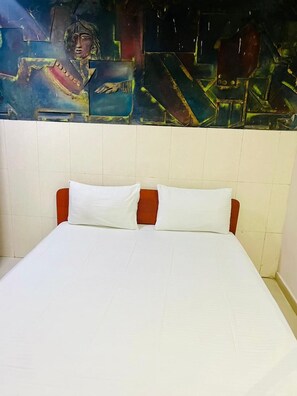 Standard Room | Free WiFi
