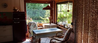 Bungalow 'Urgemütliches Am See' mit privater Terrasse und privatem Garten