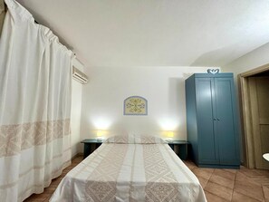 Apartament | Bressols, wifi gratuïta i roba de llit