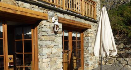 Chalet 'L'Angelina' mit Bergblick