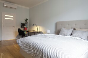 1 chambre, bureau, fer et planche à repasser, Wi-Fi gratuit