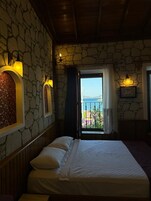 Room, Sea View | Free WiFi