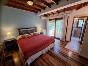 9 quartos, Wi-Fi, roupa de cama