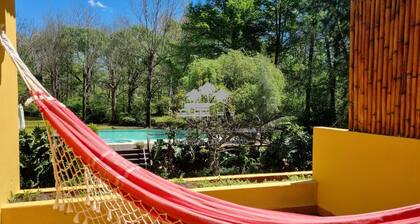 In front of the river, in Delta de Tigre, ideal for groups of 10 to 20 people.