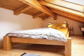 4 sovrum, strykjärn/strykbräda, wi-fi och sängkläder
