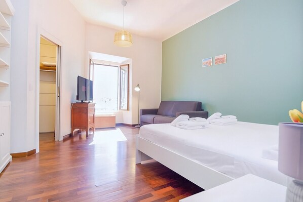 1 bedroom, desk, iron/ironing board, travel cot