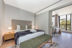 1 chambre, coffres-forts dans les chambres, fer et planche à repasser