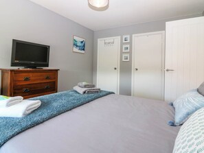 3 عدّة غرف نوم وبديكورات فريدة لكل غرفة وطراز فريد لكل وحدة