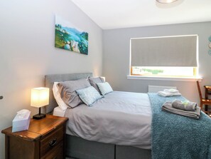 3 kamar tidur dan didekorasi berbeda-beda