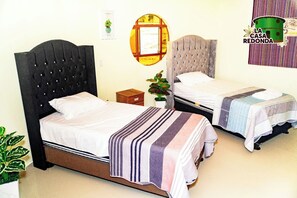 Comfort Room, Courtyard View - La Casa Redonda - Supe (Supe)