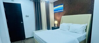 Newyork Guest House 