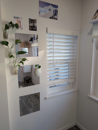 Gallery Look Cozy 2-bedroom apartment in charming Berkeley