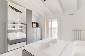 1 bedroom, iron/ironing board - GuestHost - Charming 40 sqm apartment, ideal for up to 2 people, located on the fourth floor of a building with an elevator (NOT accessible to disabled guests).The property is located in Sesto San Giovanni, a residential neighborhood with plenty of ameni (Sesto San Giovanni)