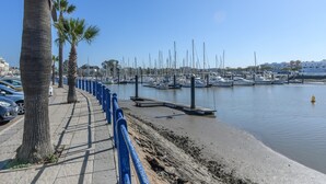 Apartment | Exterior - Central Apartment in Ayamonte (Ayamonte)