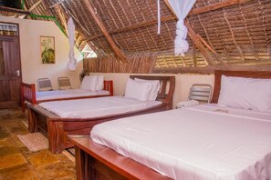 3 bedrooms, iron/ironing board, bed sheets