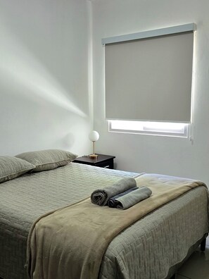 3 bedrooms, iron/ironing board, WiFi