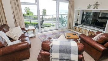 Cottage | Living area