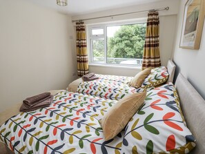 Stuga | 2 sovrum, individuell inredning, unika möbler och gratis wi-fi