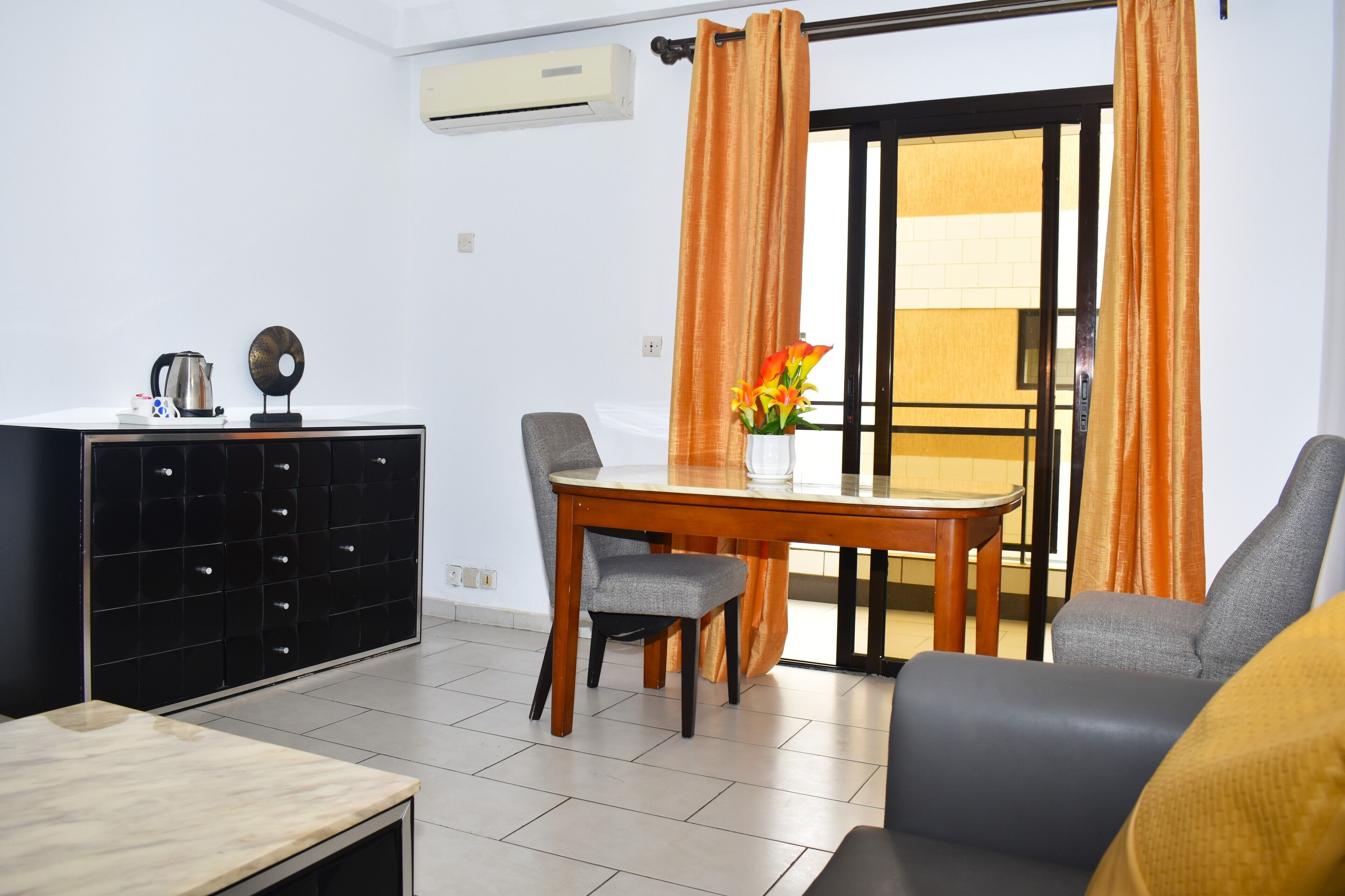 リビング エリア