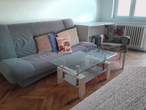 Great Location with Balcony and the best View for up to 5 guests!