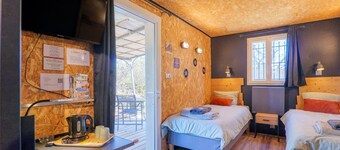 Guest Room '315' with Mountain View, Private Pool and Wi-Fi